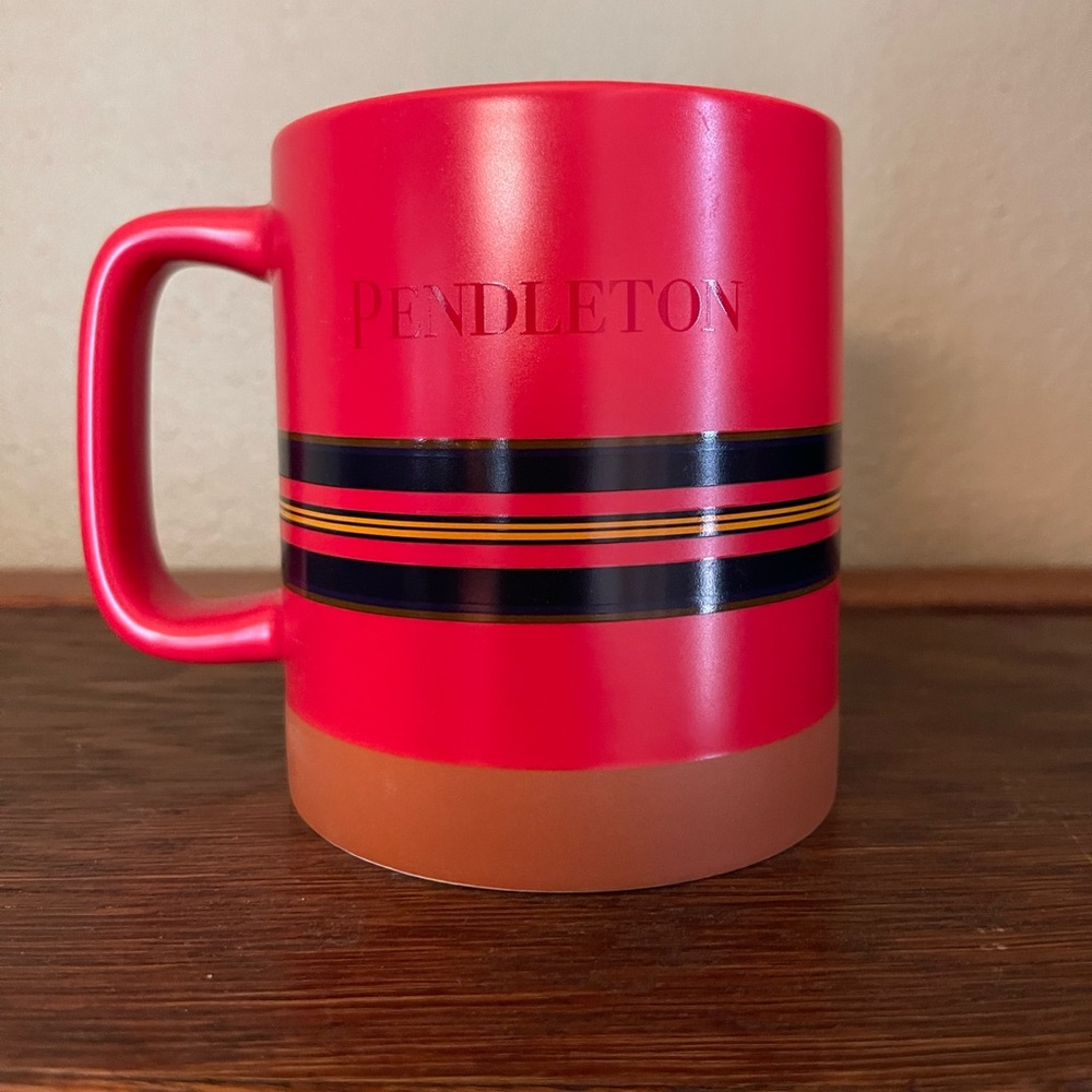 New! Pendleton Coffee Mug
